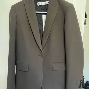 Zara Women's Classic Brown Blazer